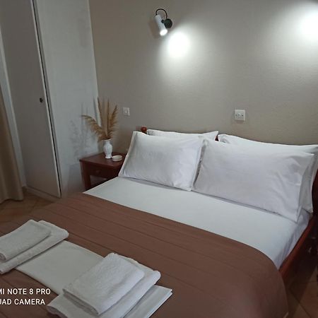 Ostria Eressos Rooms سكالا إيريسو المظهر الخارجي الصورة
