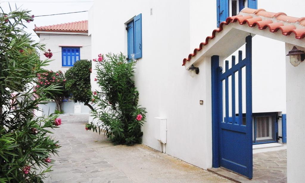 Ostria Eressos Rooms سكالا إيريسو المظهر الخارجي الصورة